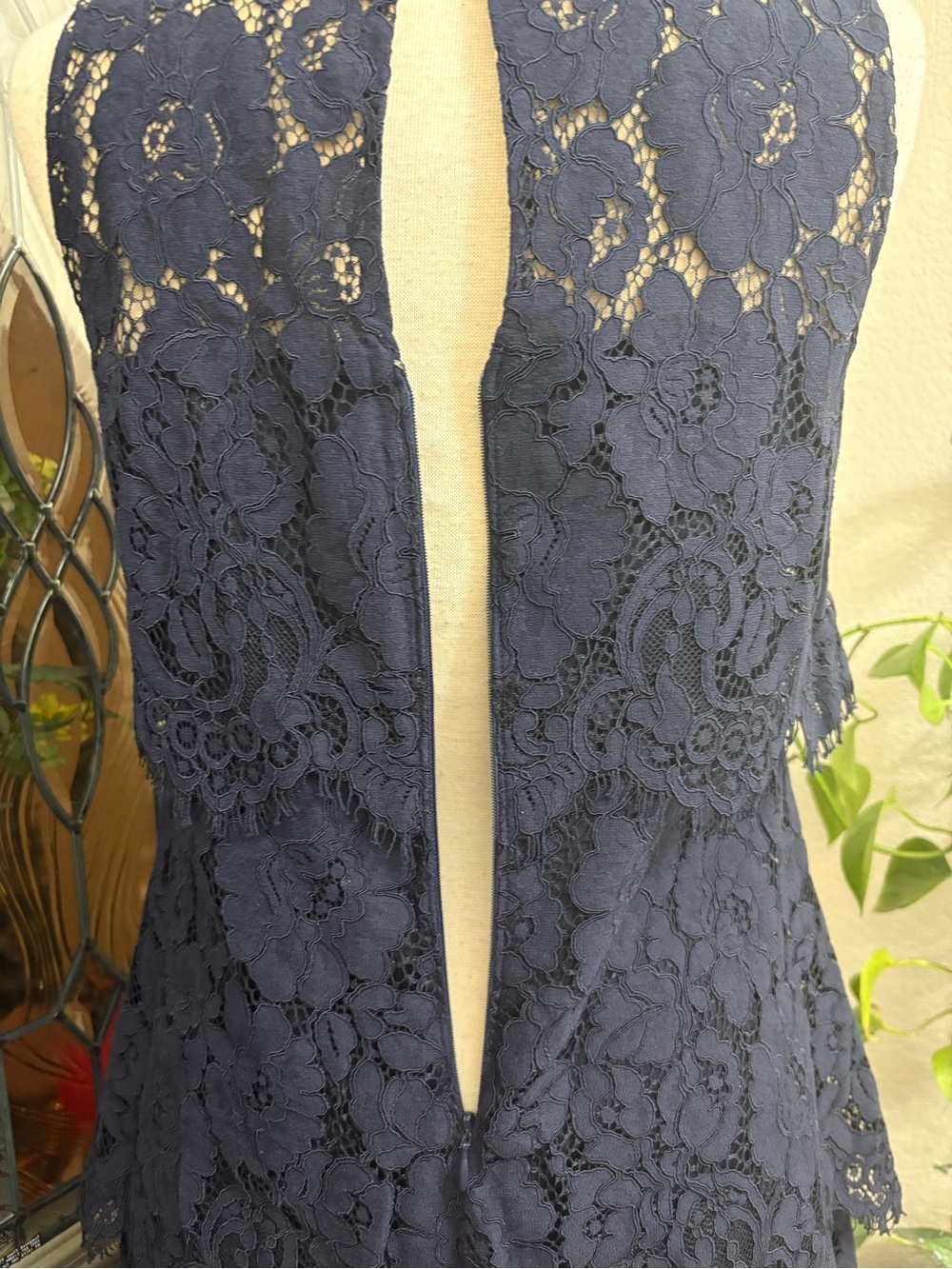 Lauren Ralph Lauren Navy Lace Sleeveless Shift Dress - Picture 7 of 7